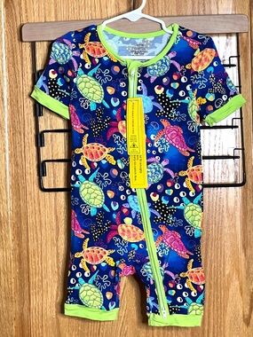 NEW Bamboo Shortie Boys Girls 18-24 Months Colorful Bright Sea Turtles Ocean